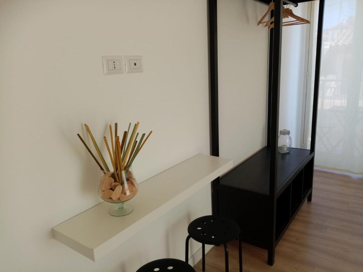 Casa Vacanze Caramagna 아치카스텔로 외부 사진