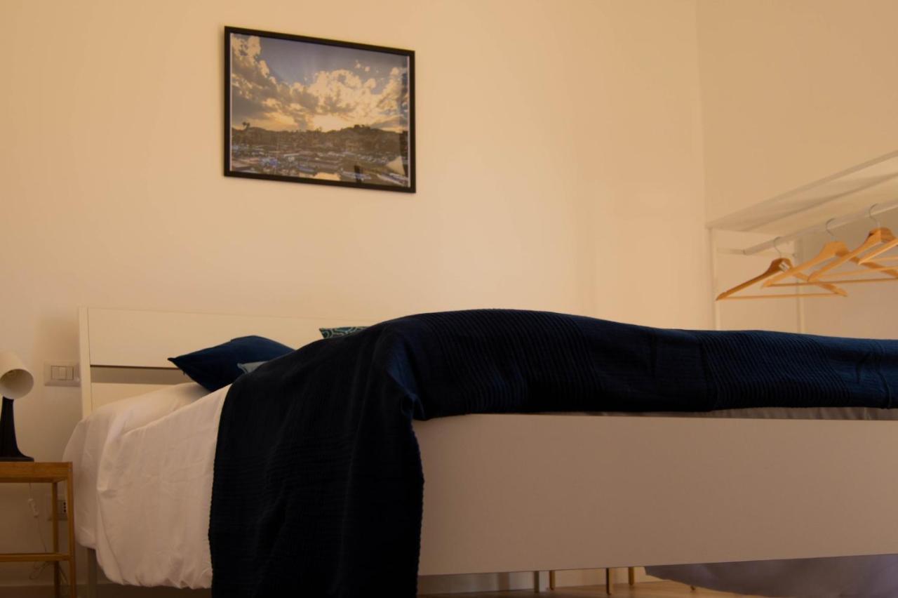 Casa Vacanze Caramagna 아치카스텔로 외부 사진