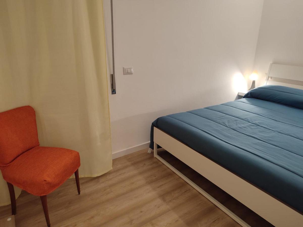 Casa Vacanze Caramagna 아치카스텔로 외부 사진
